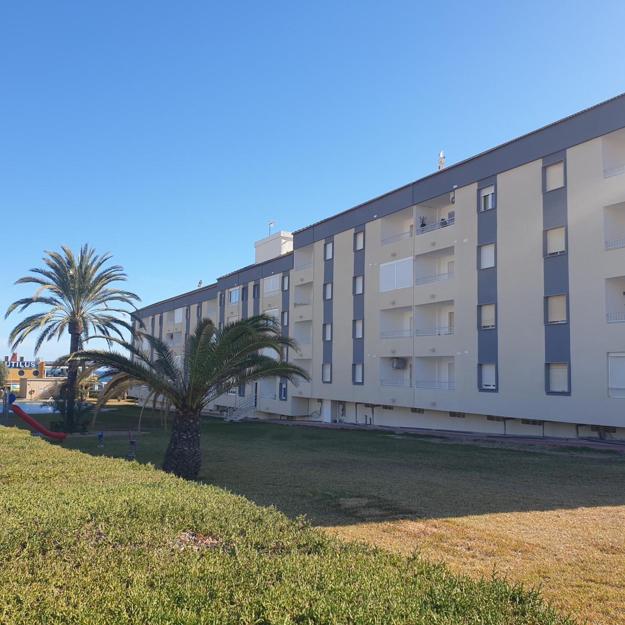 Sea View Apartment Beach Front Punta Prima Торрев'єха Екстер'єр фото